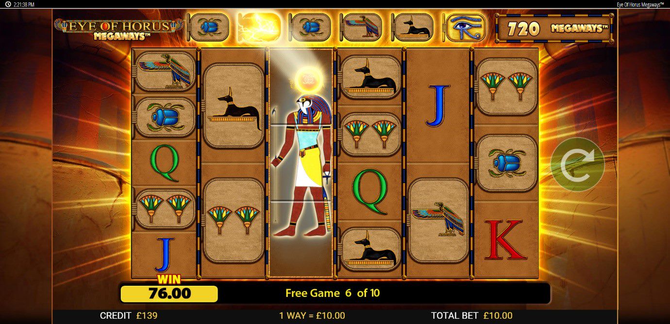 Horus upgrades tablets during Free Spins feature