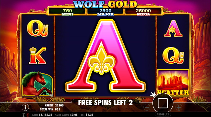 A screenshot of Pragmatic Play’s award-winning Wolf Gold online slot