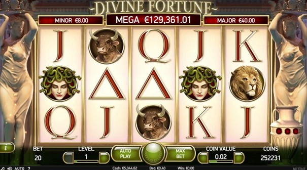 Spela Divine Fortune slot